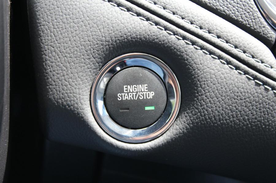 Детали интерьера Chevrolet Cruze Diesel 2017 года  (NA) (фото 45 из 52)